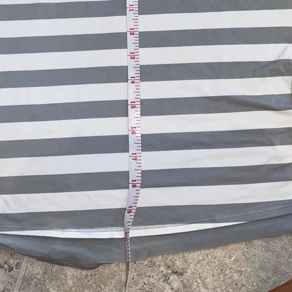 Athleta Striped Tank Muscle Tee Women’s Size Extra Small (XS) - Picture 6 of 6